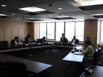 会派代表者会議の様子